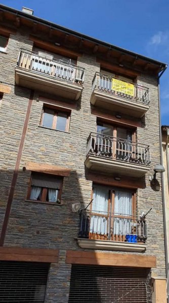 Foto Duplex en Alquiler en Puigcerdà, Girona - € 900 - DUA12252 - BienesOnLine