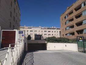Alquiler de garajes para moto en las Rejas