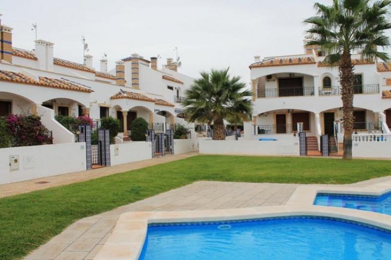Foto Apartamento en Venta en Villamartín, Orihuela Costa, Orihuela, Alicante - € 95.000 - APV6738 - BienesOnLine