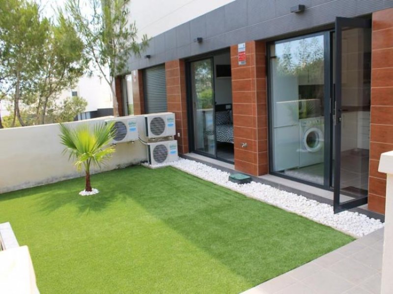 Foto Apartamento en Alquiler en Villamartín, Orihuela Costa, Orihuela, Alicante - € 350 - APA6757 - BienesOnLine