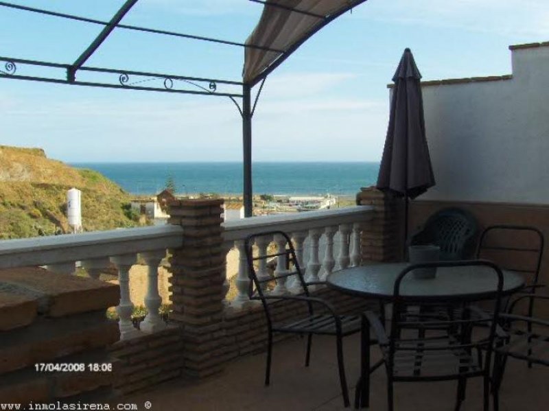 Foto Chalet en Alquiler en Rincón de la Victoria, Malaga - € 600 - CHA2231 - BienesOnLine