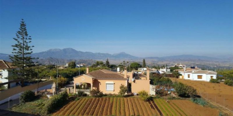 Foto Casa en Venta en Coín, Malaga - € 180.000 - CAV9363 - BienesOnLine