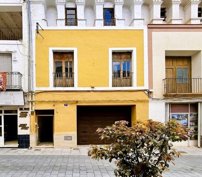 Casa en Venta en Plaza Ayuntamiento Benigánim, Valencia