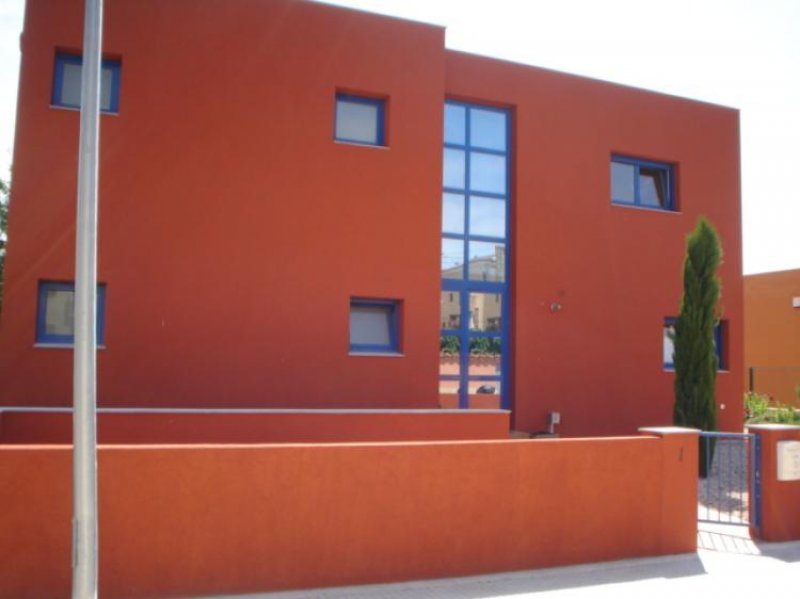 Foto Villa en Venta en Castelló d' Empuries, , Girona - € 475.000 - VIV866 - BienesOnLine