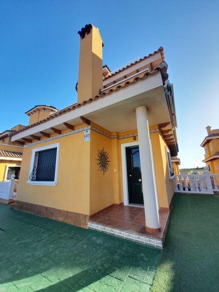 Chalet en Venta en Ciudad Quesada Rojales, Alicante
