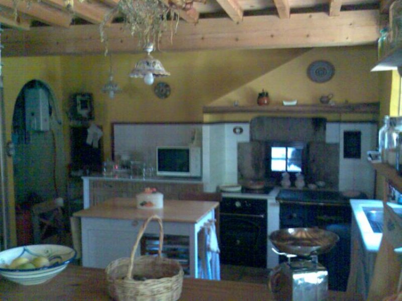 Foto Casa en Venta en Pedrido, Paderne, A Coruna - € 240.000 - CAV815 - BienesOnLine