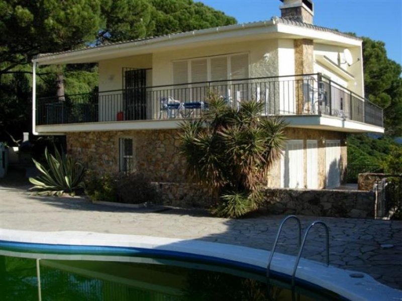 Foto Casa en Venta en Lloret de Mar, Girona - € 1.390.000 - CAV849 - BienesOnLine