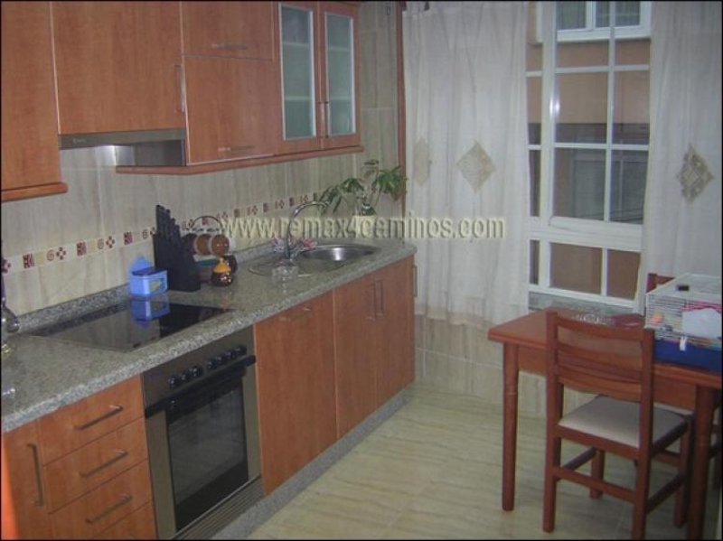 Foto Piso en Venta en Arteixo, Arteixo, A Coruna - € 110.000 - PIV1828 - BienesOnLine