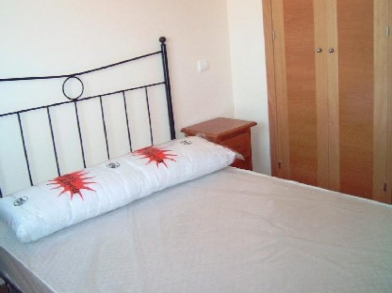Foto Apartamento en Alquiler en Villaverde Alto, Madrid, Madrid - € 825 - APA2285 - BienesOnLine