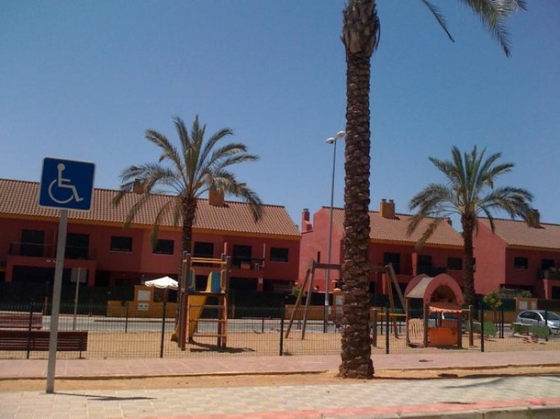 Foto Casa en Venta en urbanizacion oromana park, Alcalá de Guadaira, Sevilla - € 186.000 - CAV3958 - BienesOnLine