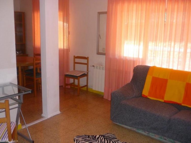 Foto Piso en Alquiler en Centro, Cuenca, Cuenca - € 435 - PIA5695 - BienesOnLine