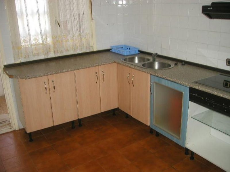 Foto Piso en Alquiler en Hípica, Cuenca, Cuenca - € 480 - PIA5665 - BienesOnLine