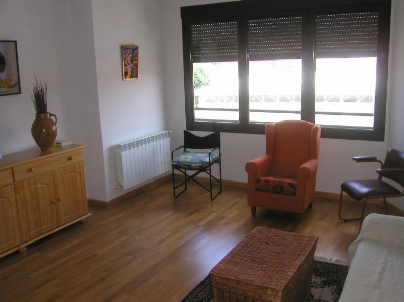 Foto Piso en Alquiler en Reyes Católicos, Cuenca, Cuenca - € 600 - PIA5130 - BienesOnLine
