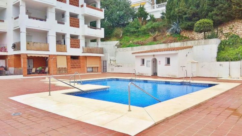 Foto Piso en Venta en Los Pacos, Los Pacos Zona Alta, Malaga - € 155.000 - PIV10057 - BienesOnLine