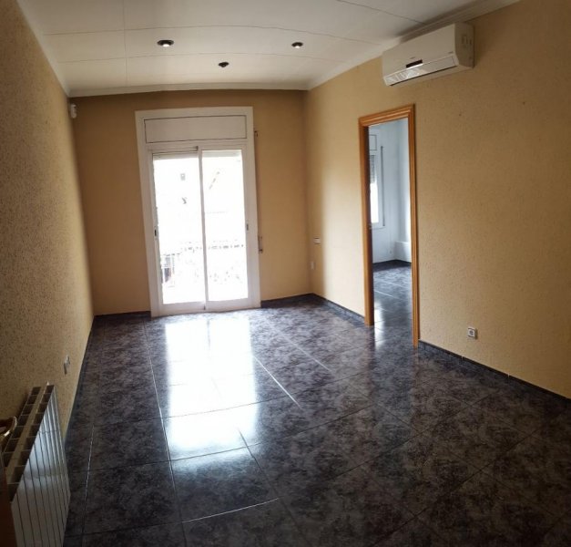 Piso en Venta en BUFALÀ Badalona, Barcelona