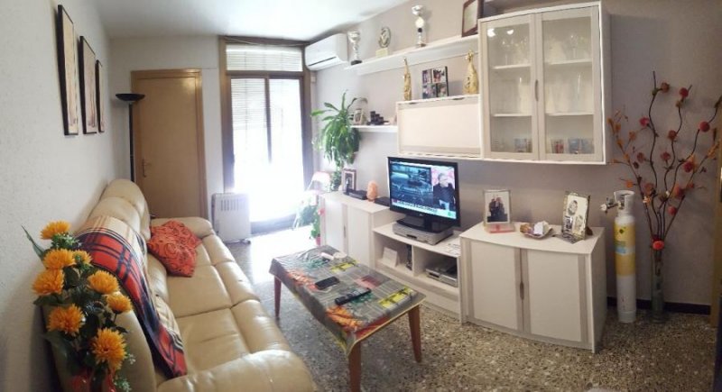 Piso en Venta en LA SALUT Badalona, Barcelona